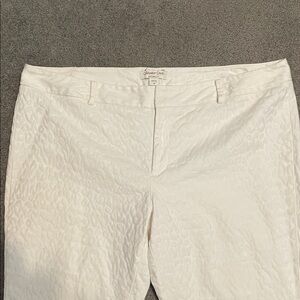 Coldwater Creek White Textured Ankle Pants